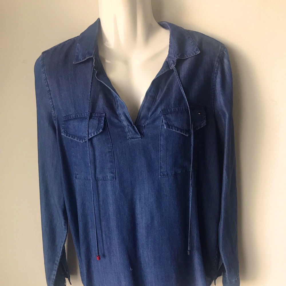 Tommy Hilfiger blouse